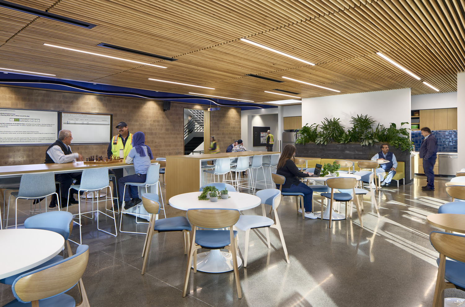How to Adapt Aging Office Spaces for a Modern Workforce